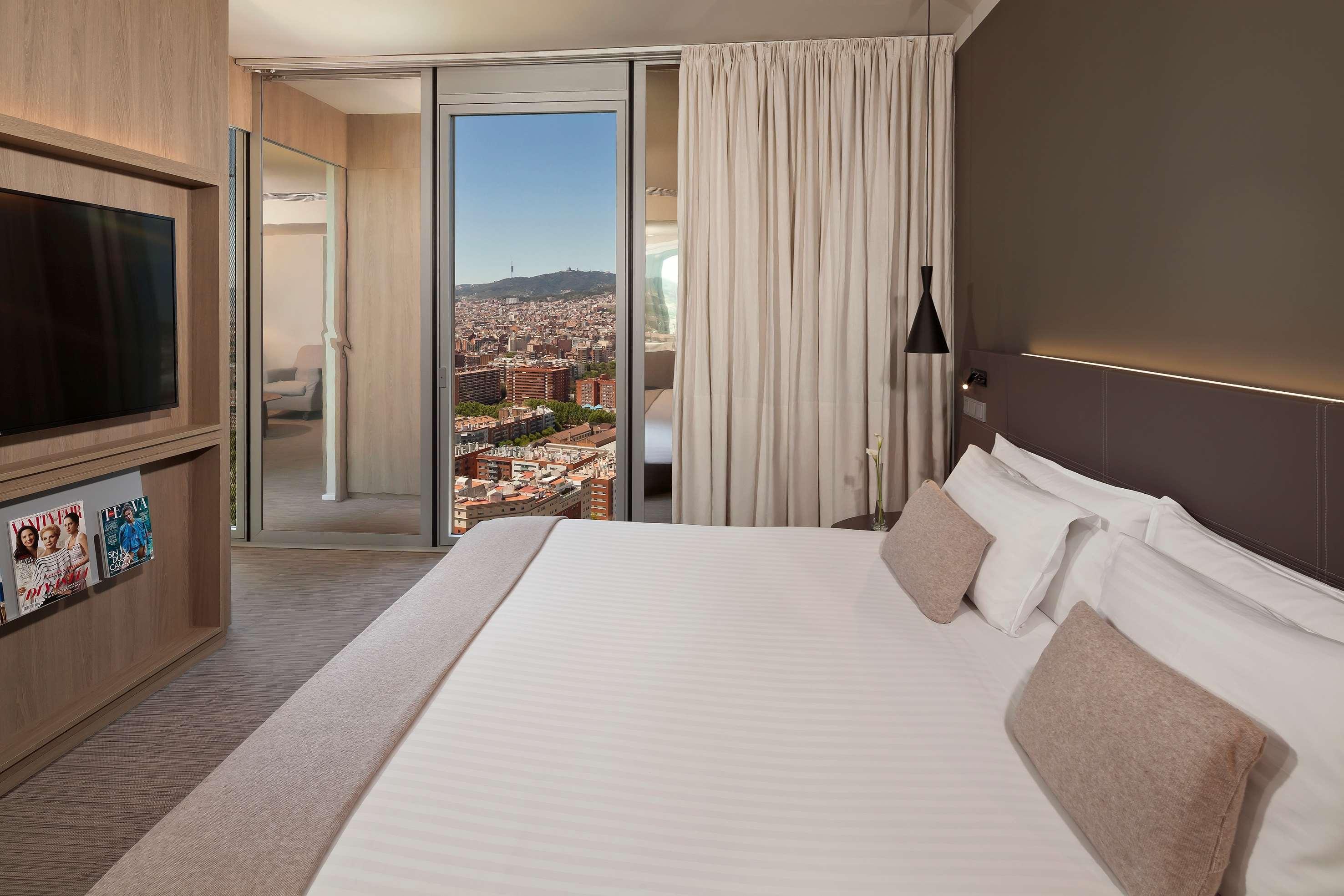 Hotel The Level At Melia Barcelona Sky Exterior foto